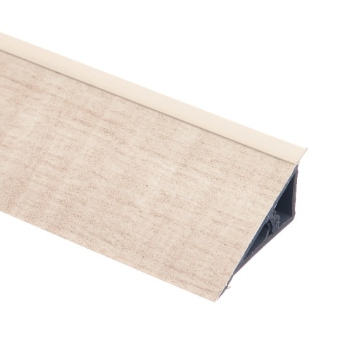 Плинтус REHAU 4.2 м 2047 Madeira light PL-16072091